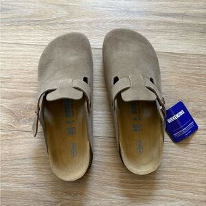 Brand new clogs. Boston Soft style. Size 40